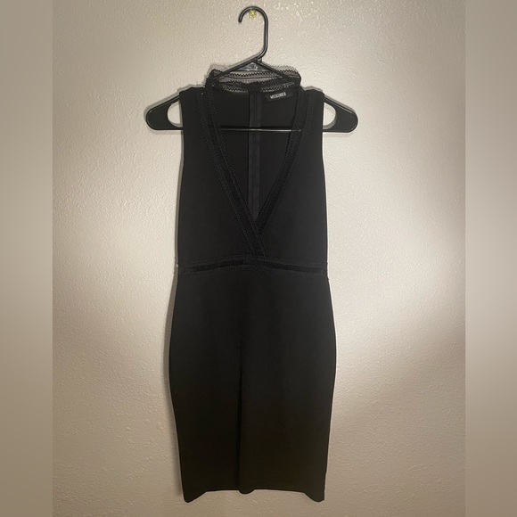 MSSGUIDED black dress with choker - Picture 2 of 2